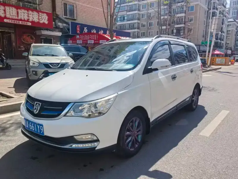 Baojun 730, 2016