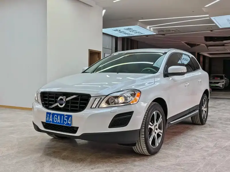 Volvo XC60 (Import), 2012