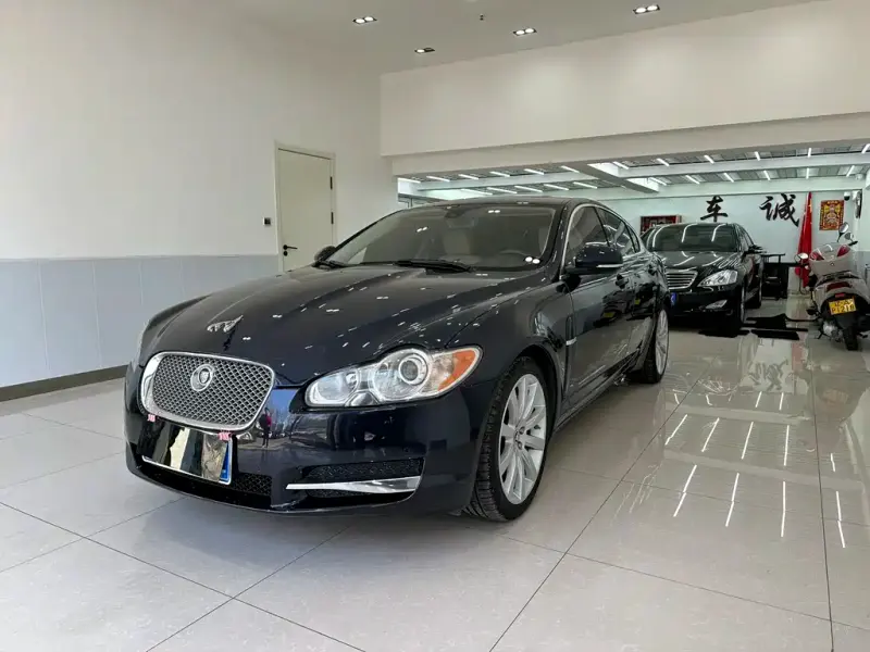 Jaguar XF, 2009