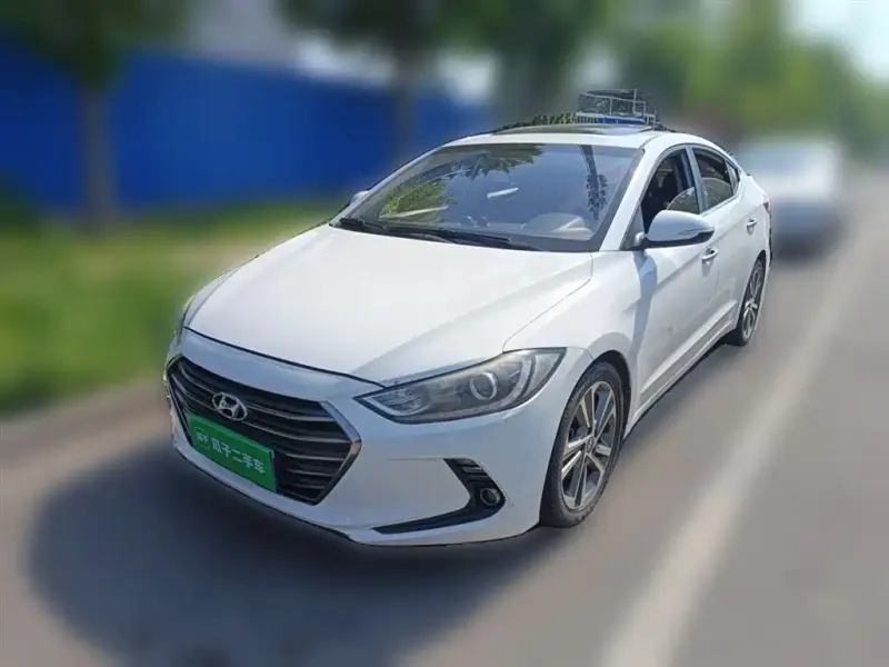 Hyundai Elantra, 2018