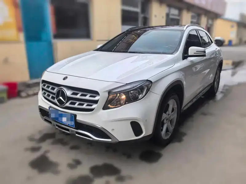 Mercedes-Benz GLA, 2017