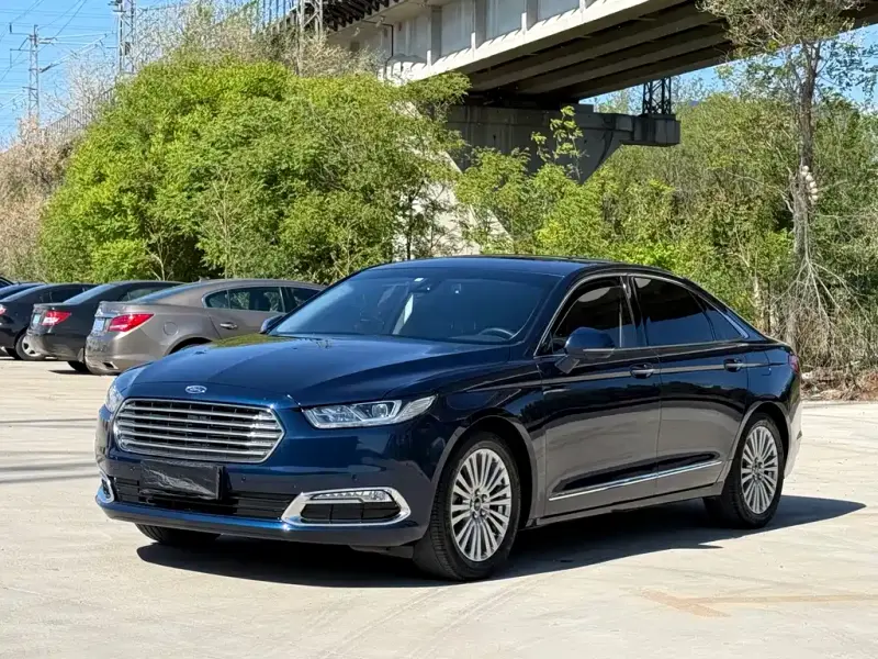 Ford Taurus, 2017