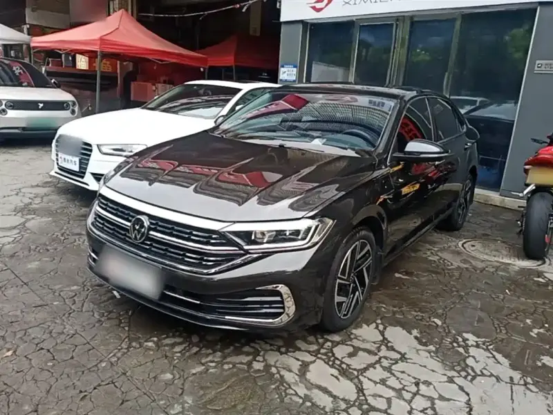 Volkswagen Sagitar, 2023