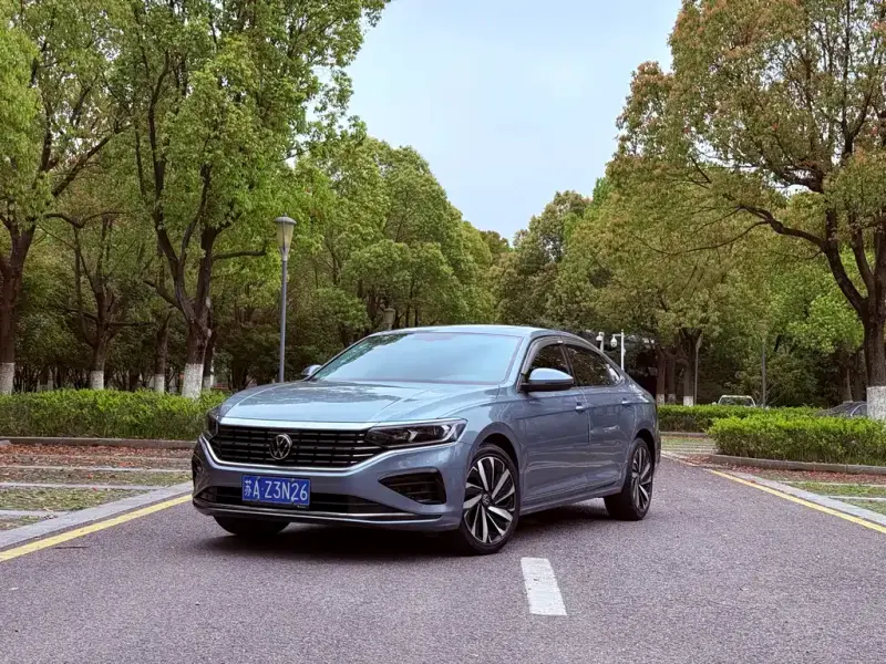 Volkswagen Passat, 2022