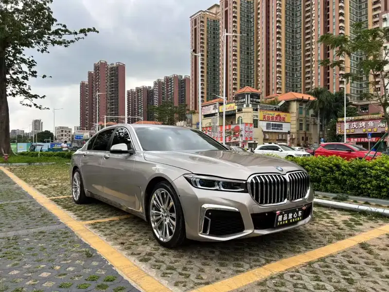 BMW 7 Series, 2014