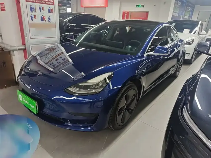 Tesla Model 3, 2020
