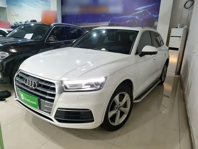 Audi Q5L, 2019
