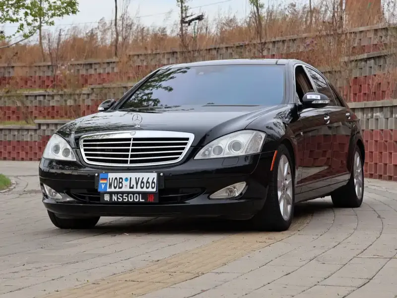 Mercedes-Benz S-Class, 2009
