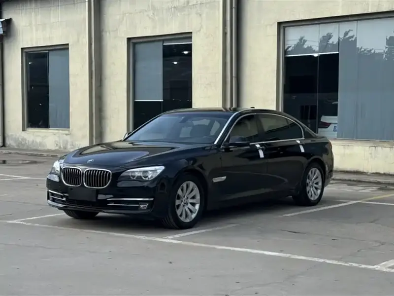BMW 7 Series, 2015