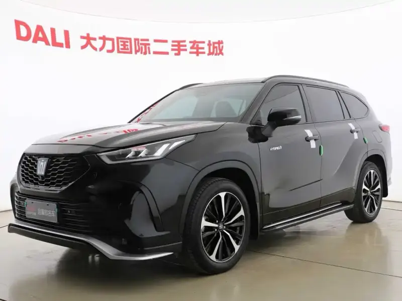 Toyota Crown Kluger, 2021