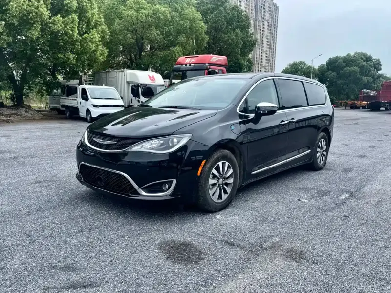 Chrysler Grand Voyager PHEV (Import), 2025
