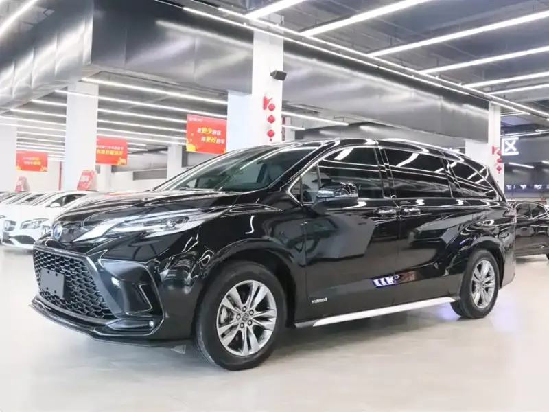 Toyota Granvia, 2023