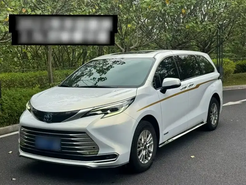Toyota Sienna, 2022