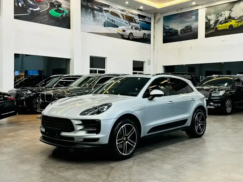 Porsche Macan, 2020