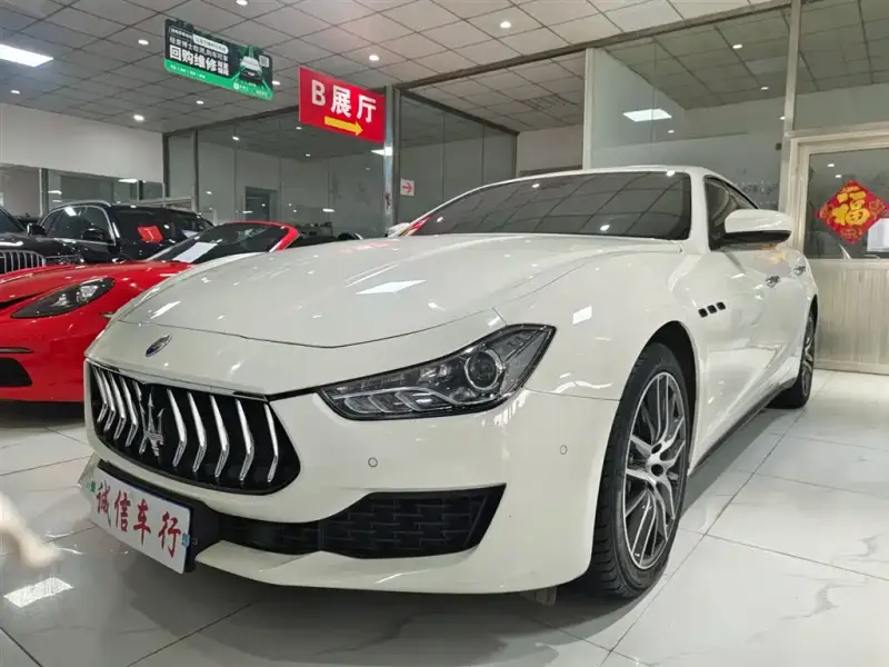 Maserati Ghibli, 2021
