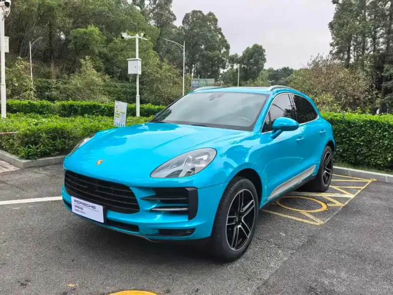 Porsche Macan, 2021
