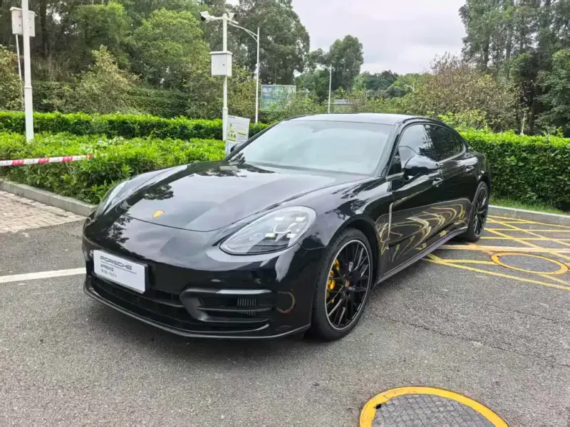 Porsche Panamera, 2024
