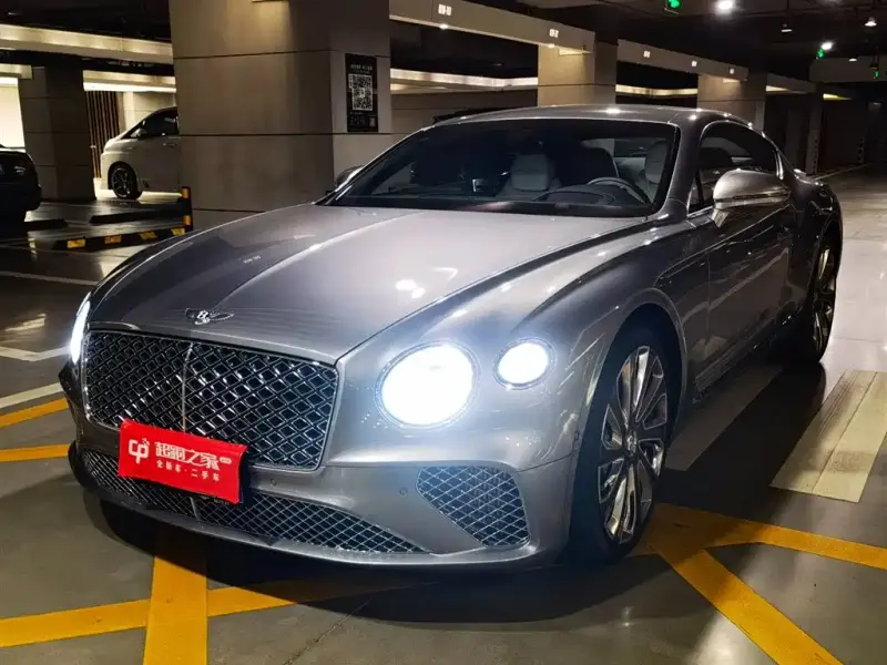 Bentley Continental, 2022