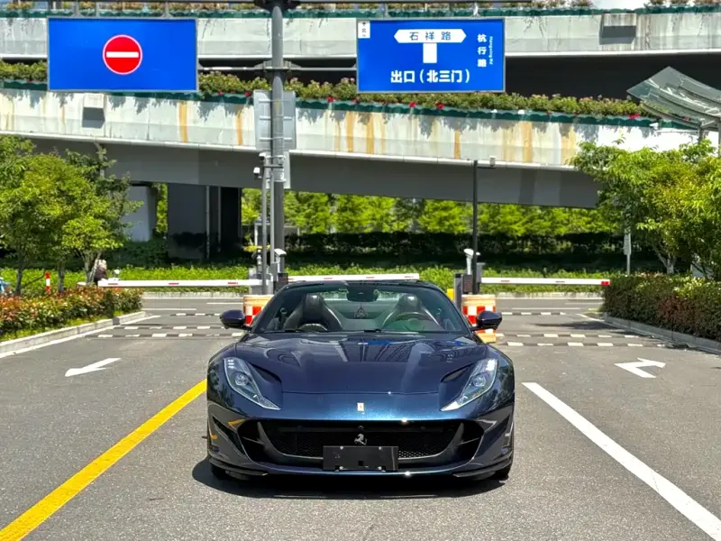 Ferrari 812, 2023
