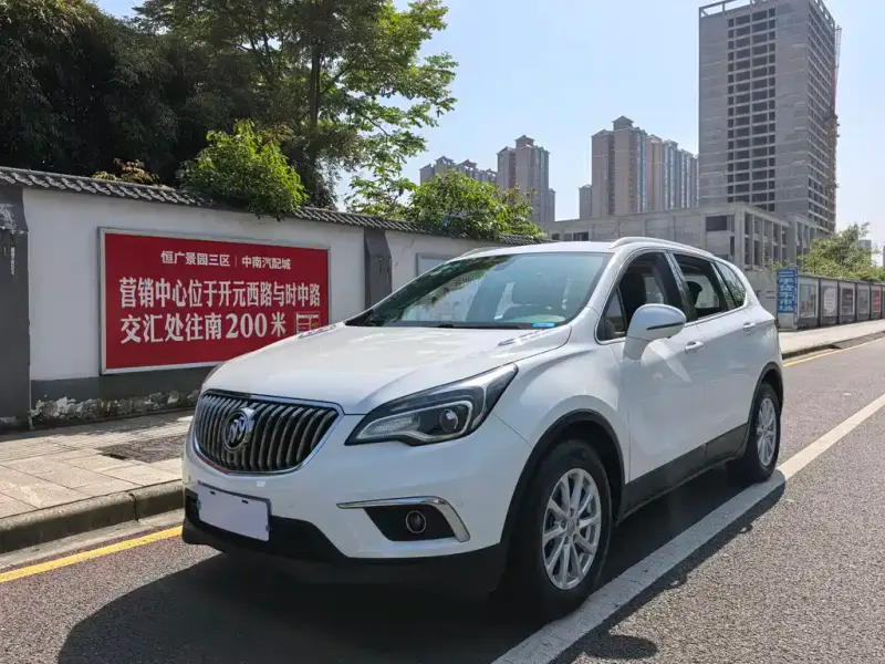 Buick Envision Plus, 2015