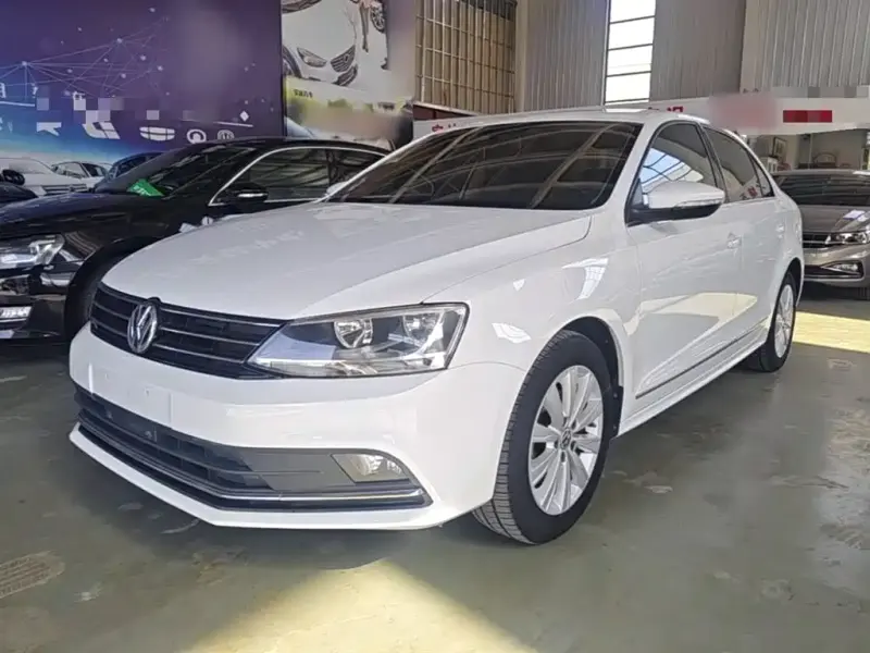 Volkswagen Sagitar, 2015