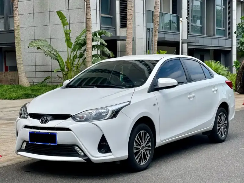 Toyota Yaris L, 2021