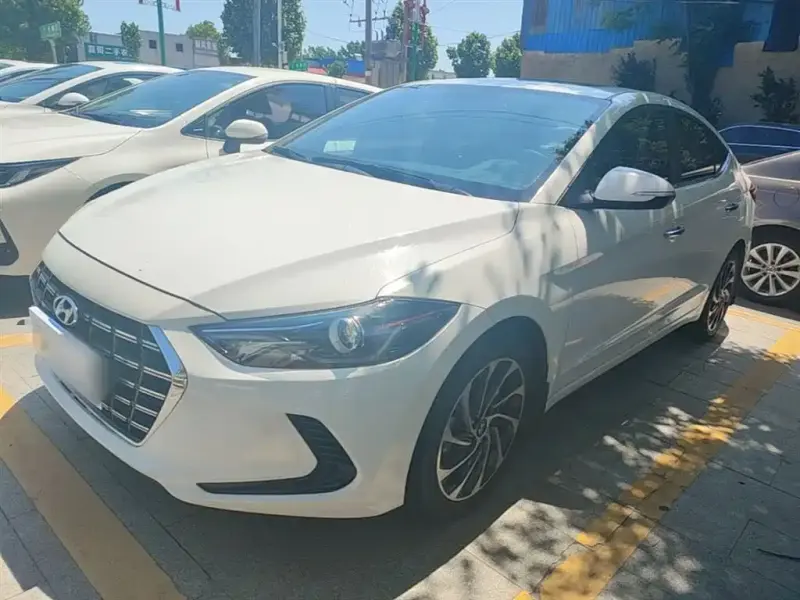 Hyundai Elantra, 2020