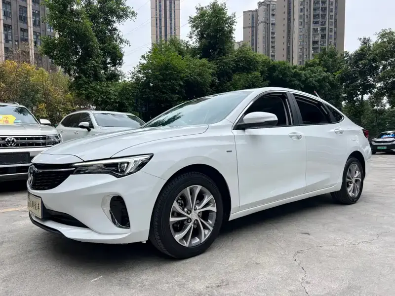 Buick Verano, 2022
