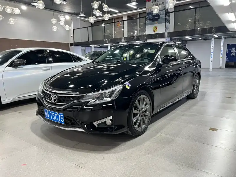 Toyota Reiz, 2016