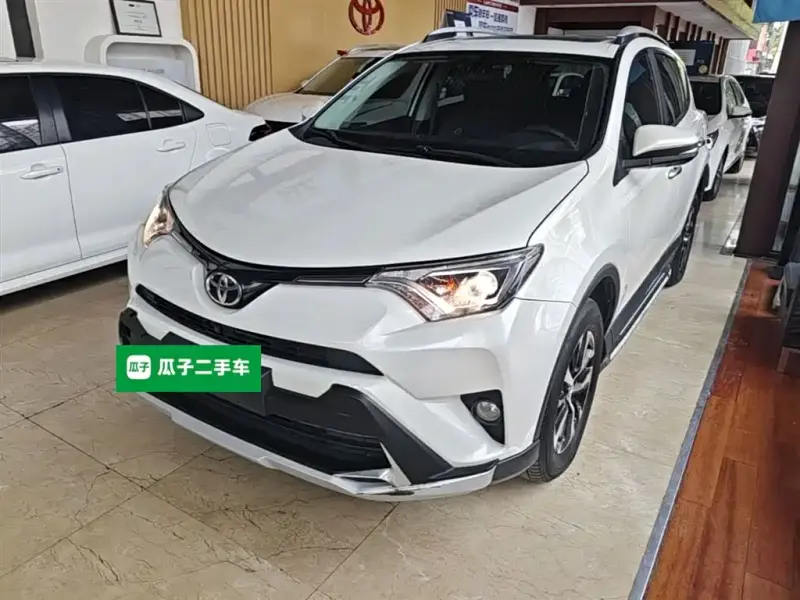 Toyota RAV4, 2017