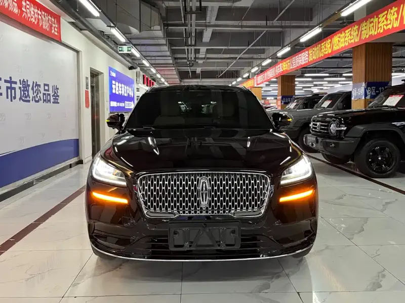 Lincoln Corsair, 2021