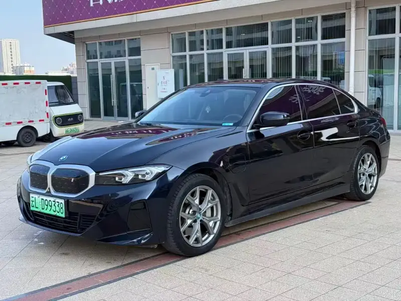 BMW i3, 2024