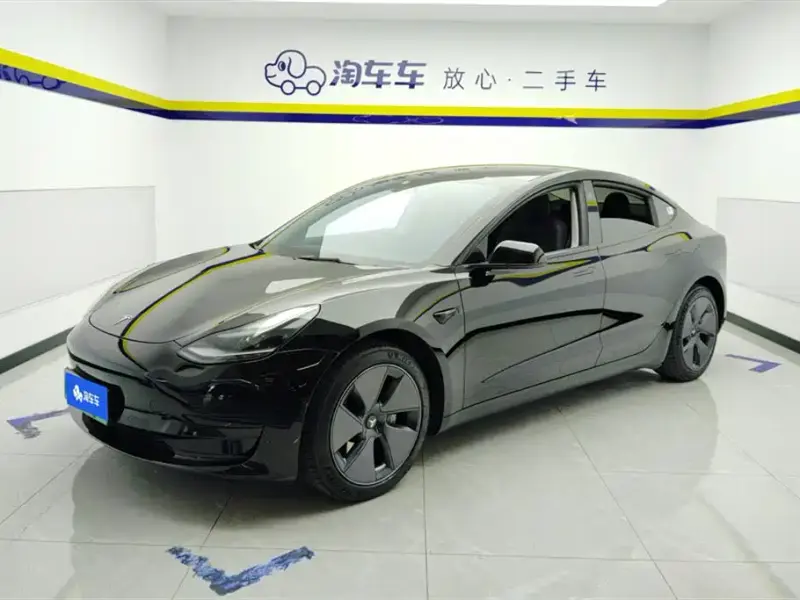 Tesla Model 3, 2023