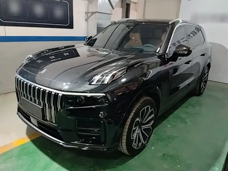 Lynk & Co 09, 2025