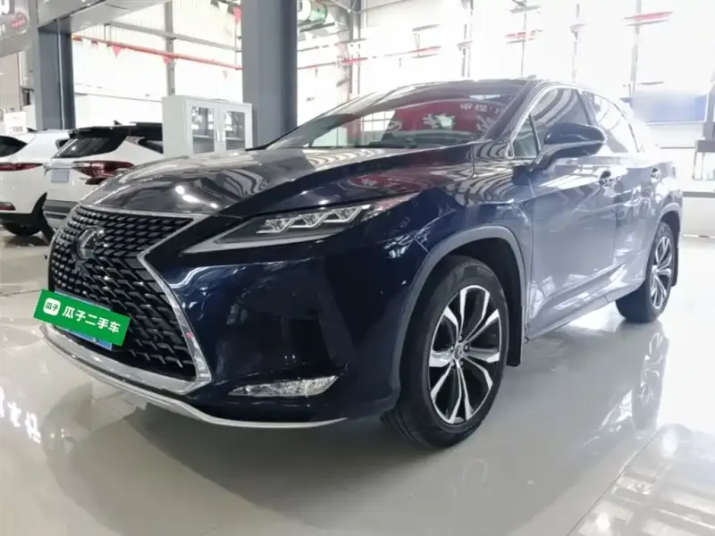 Lexus RX, 2021