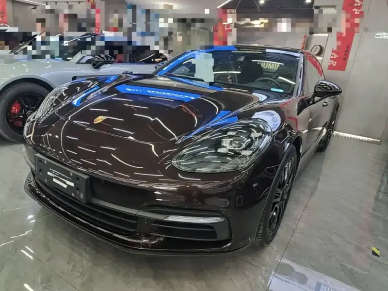 Porsche Panamera, 2019