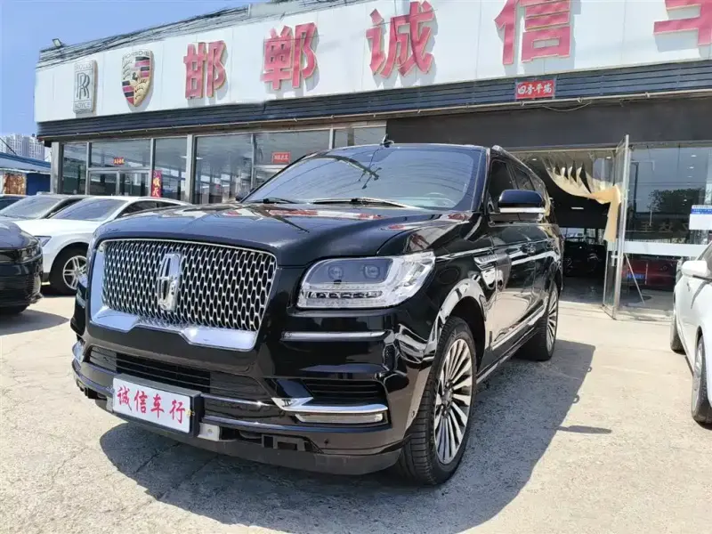 Lincoln Navigator, 2022
