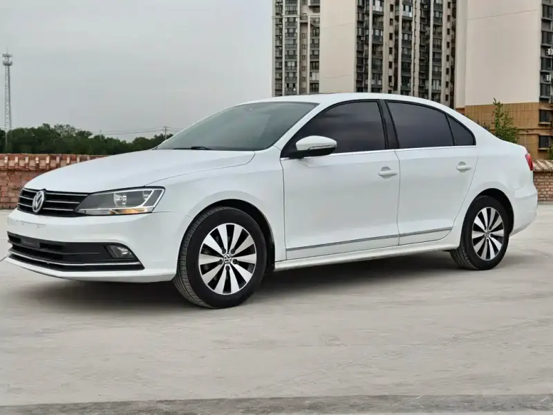 Volkswagen Sagitar, 2017