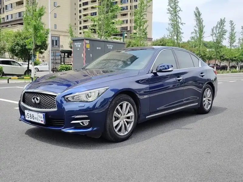 Infiniti Q50L, 2018