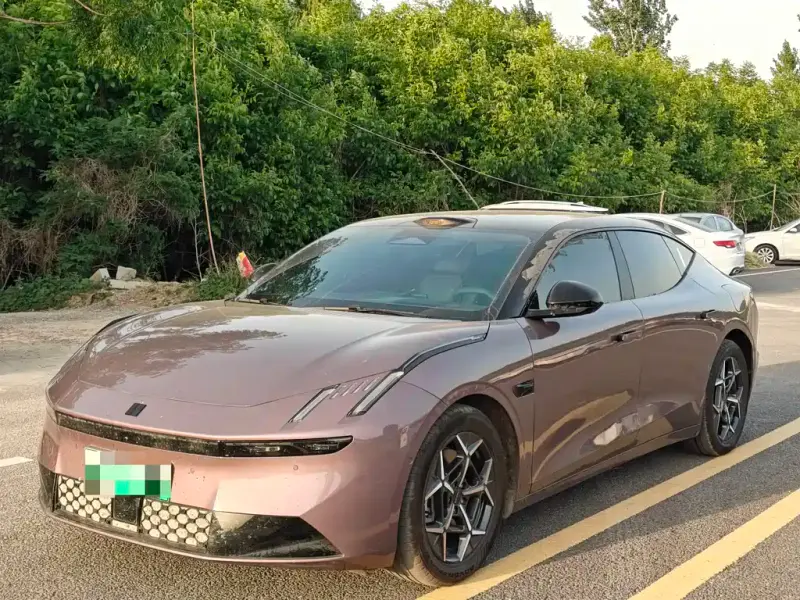 Lynk & Co 10, 2025