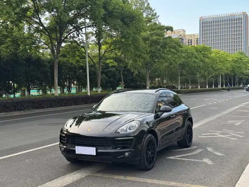 Porsche Macan, 2018