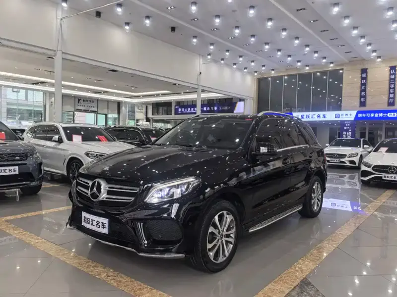 Mercedes-Benz GLE( ), 2017