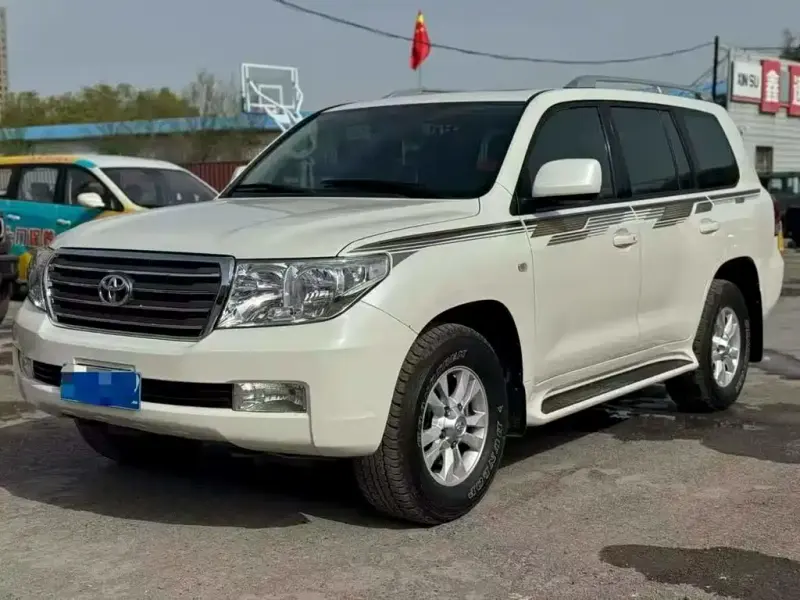 Toyota Land Cruiser, 2012