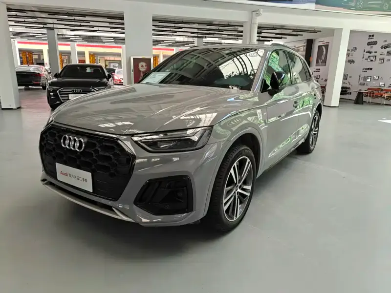 Audi Q5L, 2025