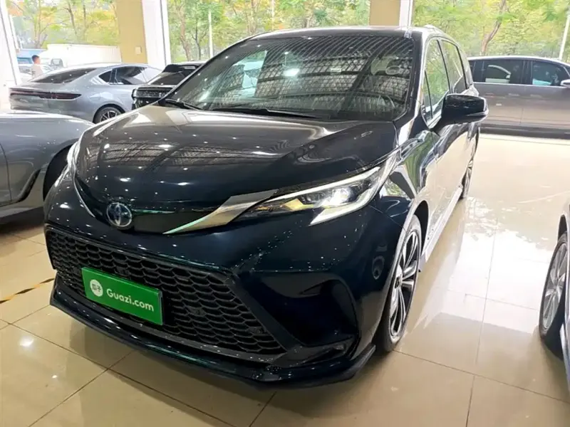 Toyota Granvia, 2023
