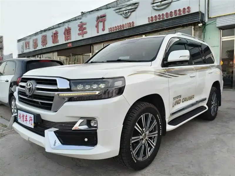 Toyota Land Cruiser, 2016