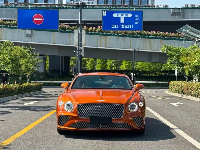 Bentley Continental, 2020