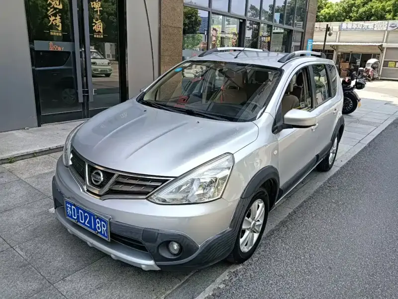 Nissan Livina, 2013