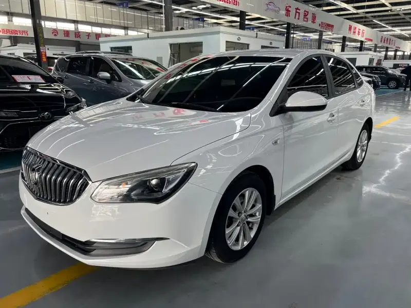 Buick Excelle, 2017