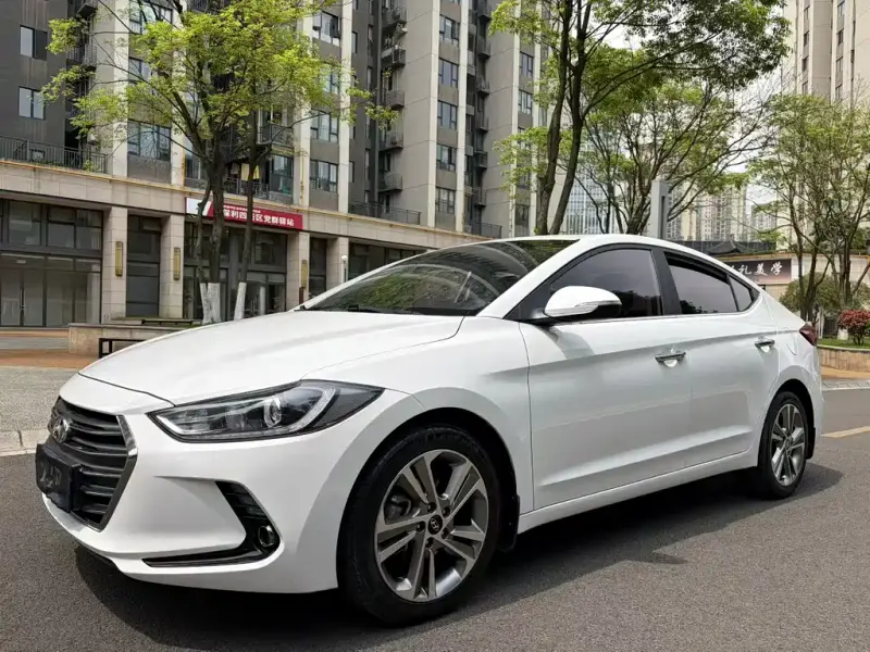 Hyundai Elantra, 2018